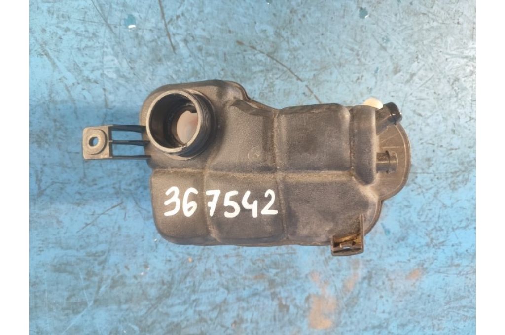 FK72-8K218-AA | Zbiorniczek wyrównawczy LAND ROVER DISCOVERY Sport 15-19 (367542) - Zdjęcie 3