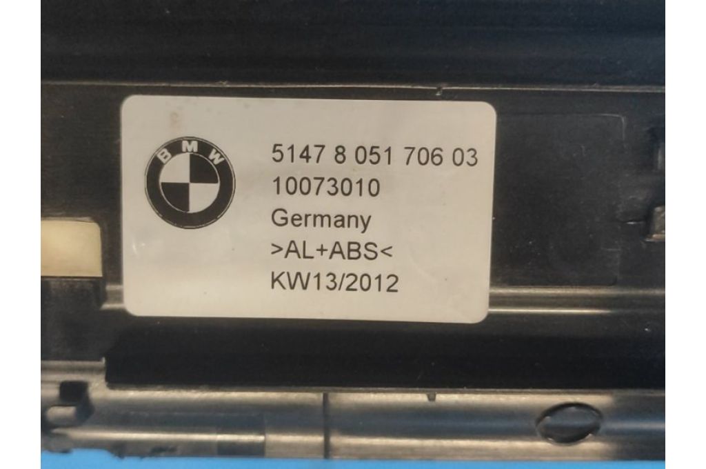 7264438 | wewnętrzna osłona progu przed. praw. BMW 6 SERIES (F13) 12-18 (367551) - Zdjęcie 8