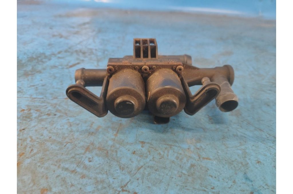 9119164 | zawór nagrzewnicy BMW 6 SERIES (F13) 12-18 (367685) - Zdjęcie 3