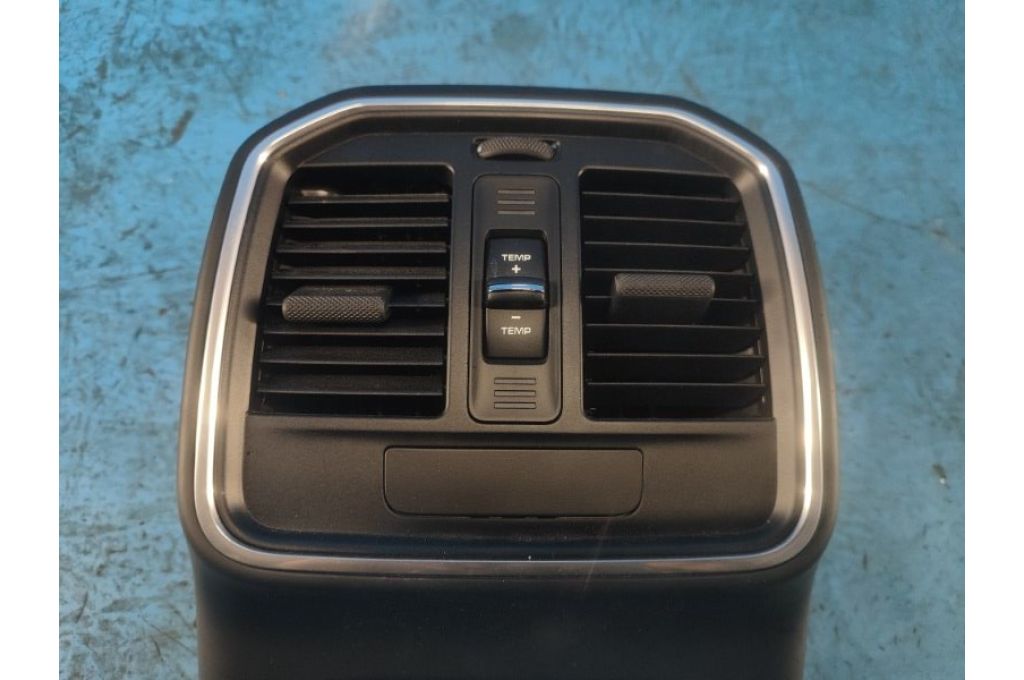 95B 864 378 D | Deflektor powietrza PORSCHE MACAN 18-22 (367897) - Zdjęcie 3