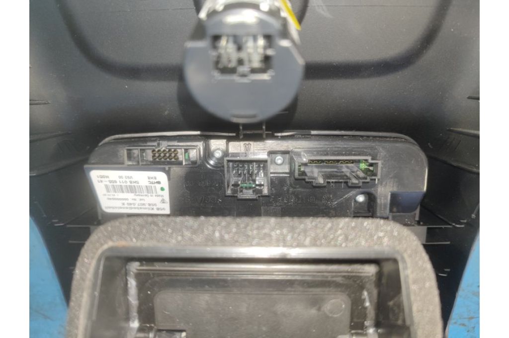 95B 864 378 D | Deflektor powietrza PORSCHE MACAN 18-22 (367897) - Zdjęcie 6