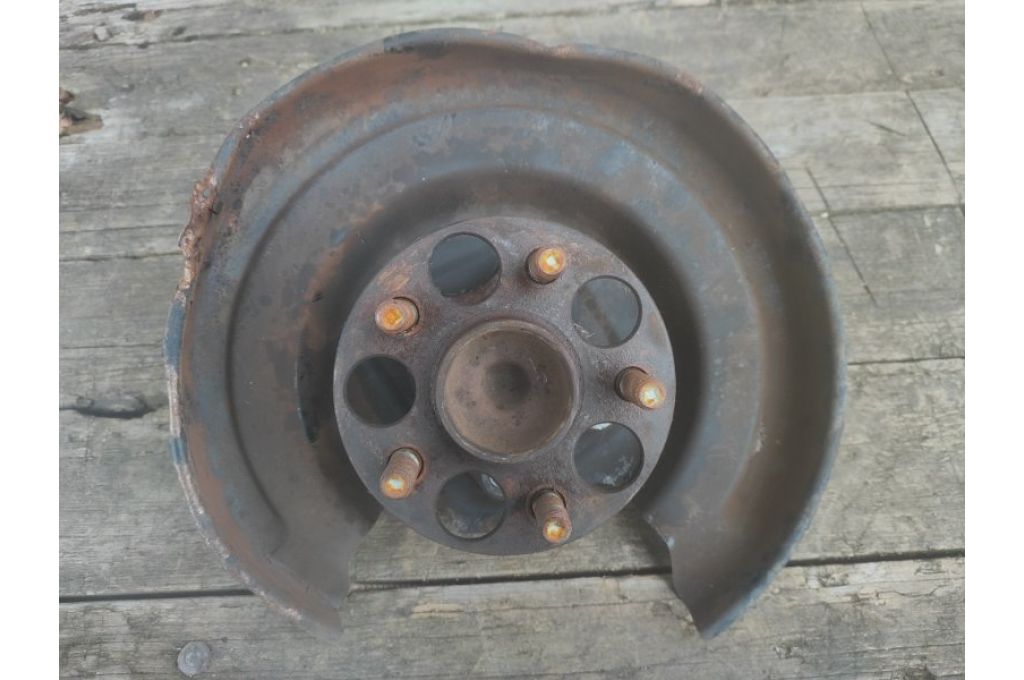 42450-47040 | Piasta tyl. praw. TOYOTA PRIUS - 30 09-17 (367945)