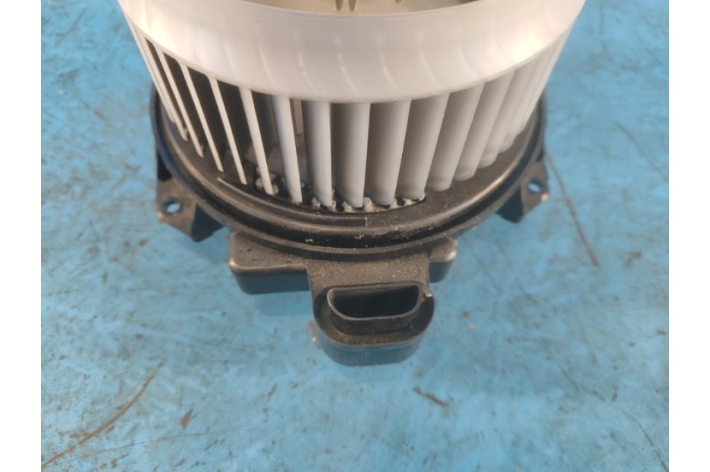 8710312080 | silnik nagrzewnicy TOYOTA PRIUS - 30 09-17 (368050) - Zdjęcie 7