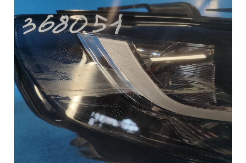 FK72-13W029-AD | Reflektor Lampa przednia przed. praw. LAND ROVER DISCOVERY Sport 15-19 (368051) - Zdjęcie 4