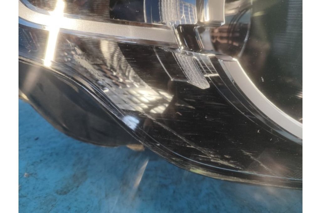 FK72-13W029-AD | Reflektor Lampa przednia przed. praw. LAND ROVER DISCOVERY Sport 15-19 (368051) - Zdjęcie 5