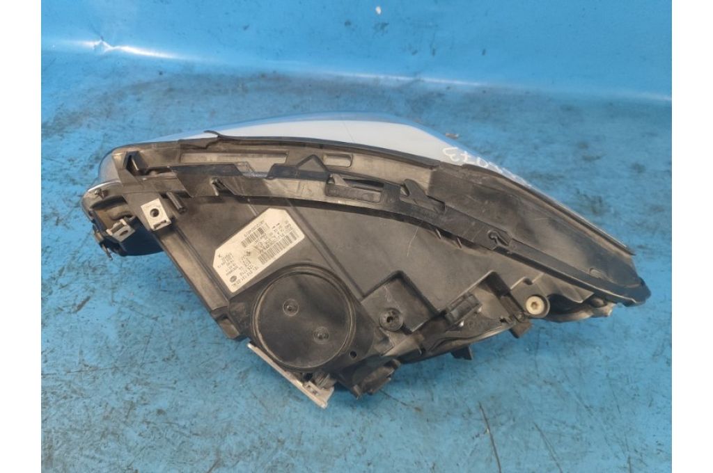 7203246 | Reflektor Lampa przednia praw. BMW 5 SERIES (F10) 11-13 (368073) - Zdjęcie 6