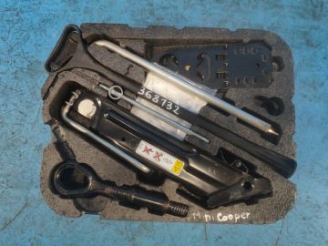 Skrzynka narzędziowa MINI COOPER S R56 06-14