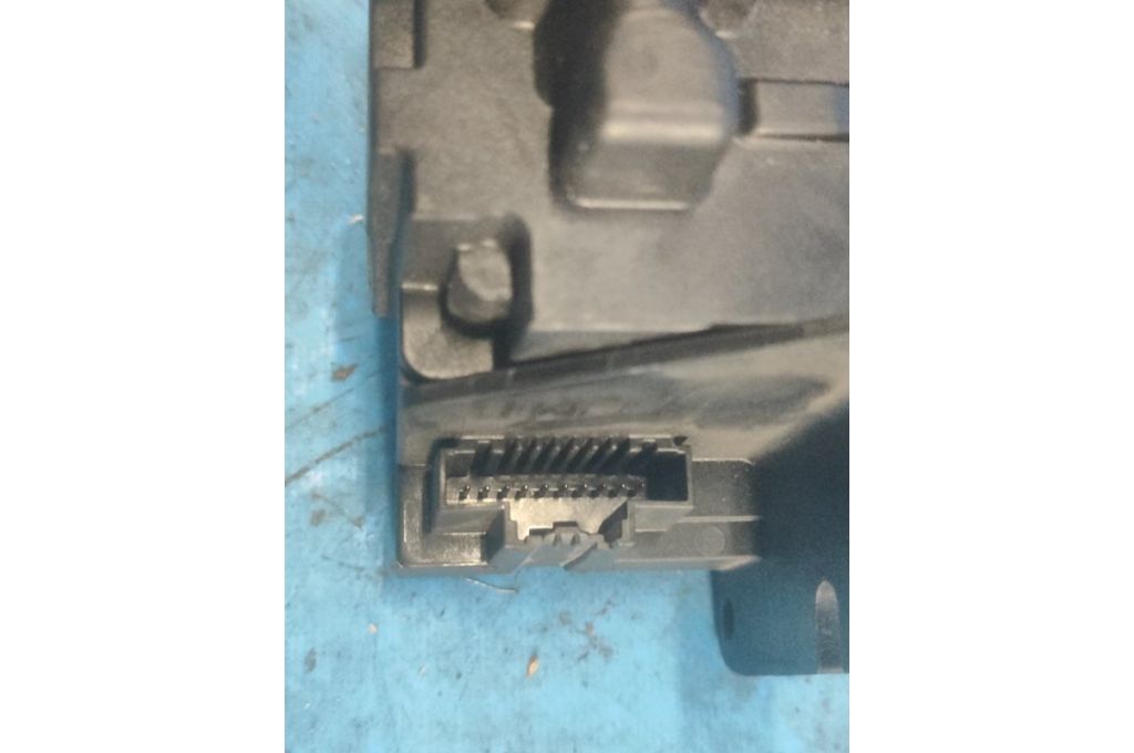 KK62-7E453-AA | dźwignia automatycznej skrzyni biegów LAND ROVER EVOQUE 19- (368143) - Zdjęcie 6