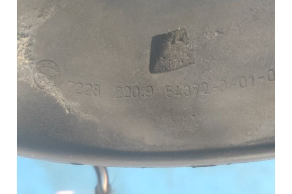 7228213 | klapka wlewu paliwa BMW 6 SERIES (F13) 12-18 (368162) - Zdjęcie 7