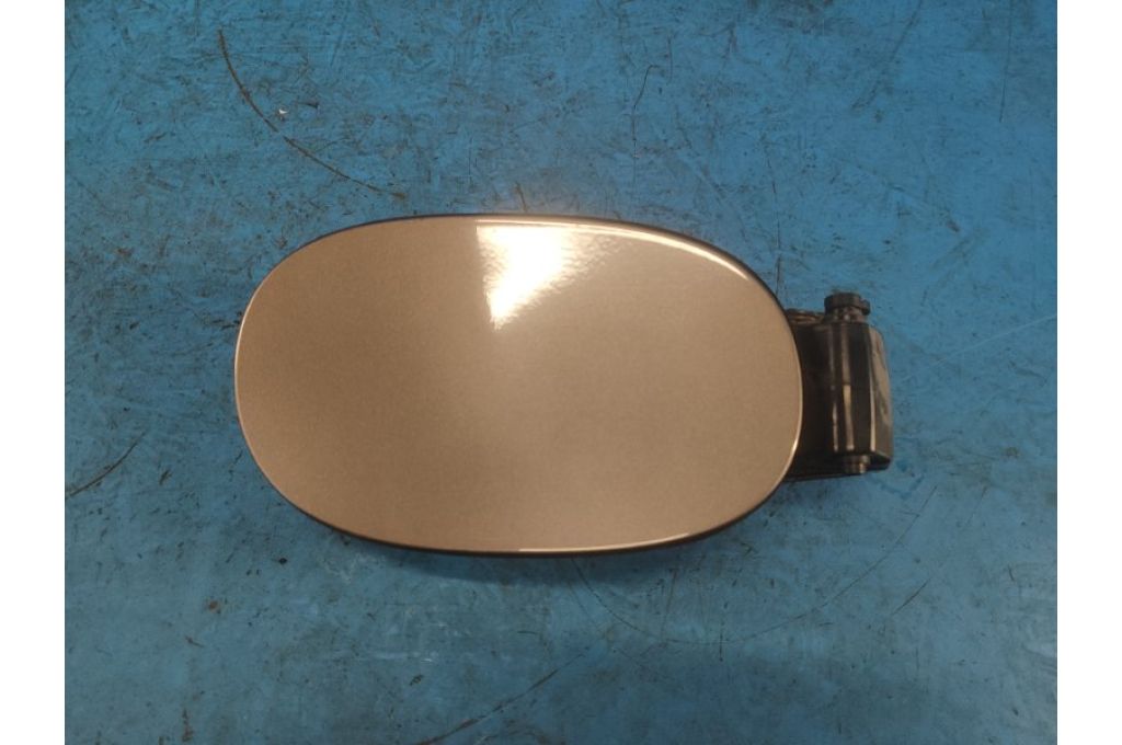 K8D2-27936 | klapka wlewu paliwa LAND ROVER EVOQUE 19- (368164)