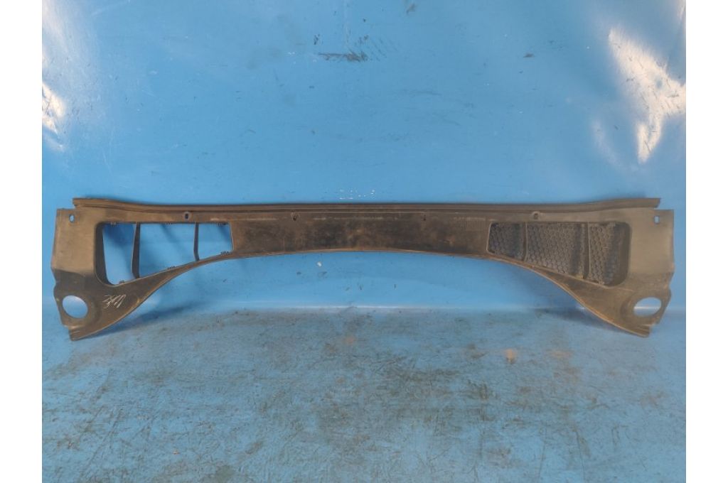 BM51-A02216-AF | Osłona pod przednią szybę FORD FOCUS 10-18 (368375) - Zdjęcie 4