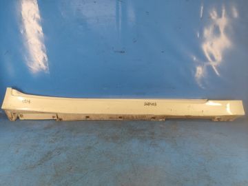 zewnętrzna osłona progu praw. INFINITI Q50 15-20