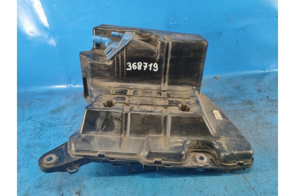 8W0131878BT | Zbiornik paliwa AUDI A8 (D5) 17- (368719)