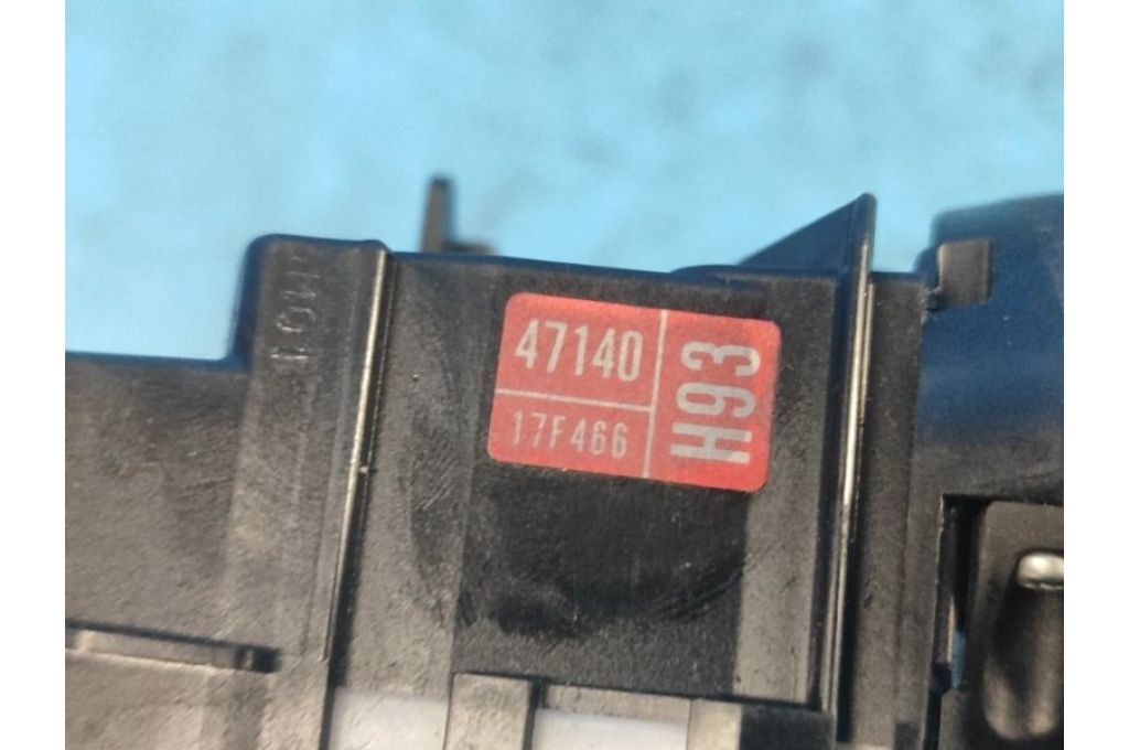 84140-47140 | Przełącznik pod kierownicą lew. TOYOTA PRIUS - 30 09-17 (368791) - Zdjęcie 4