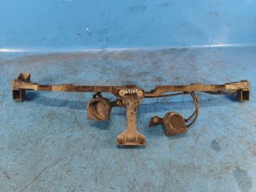 Wspornik przedniego zderzaka NISSAN ALTIMA L33 12-18