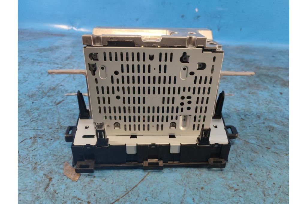 86120-47290 | radio TOYOTA PRIUS - 30 09-17 (369958) - Zdjęcie 6