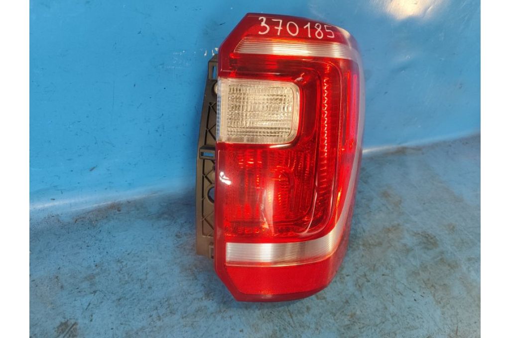 JL1B-13B504-AL | Lampa Tylna praw. FORD EXPEDITION 17- (370185) - Zdjęcie 2