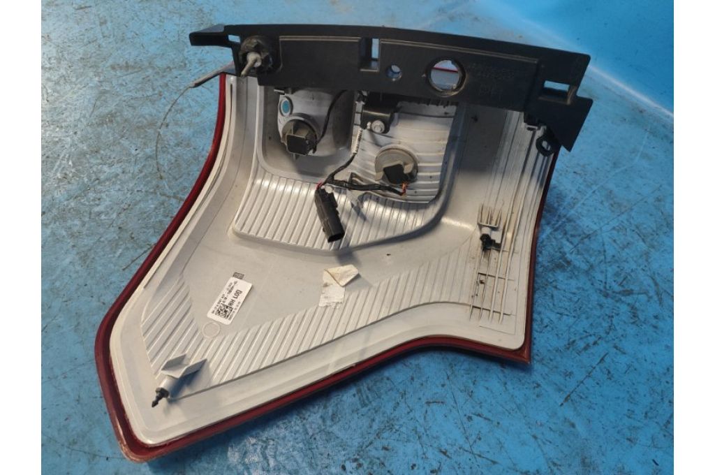JL1B-13B504-AL | Lampa Tylna praw. FORD EXPEDITION 17- (370185) - Zdjęcie 6