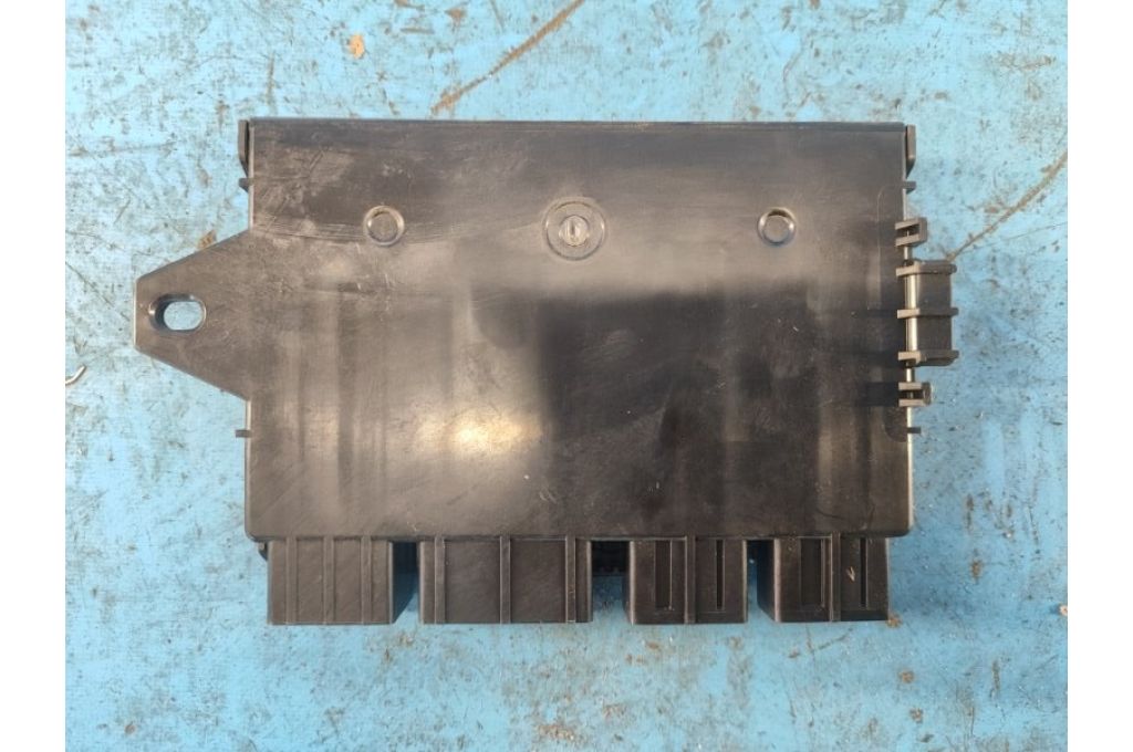 JU5T-14F042-AH | Moduł elektroniczny FORD EXPEDITION 17- (370186) - Zdjęcie 2