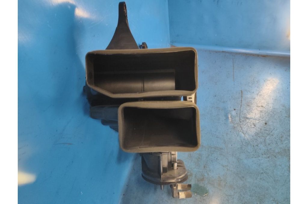 JL1Z19850AJ | Kompletne ogrzewanie tylne FORD EXPEDITION 17- (370189) - Zdjęcie 10