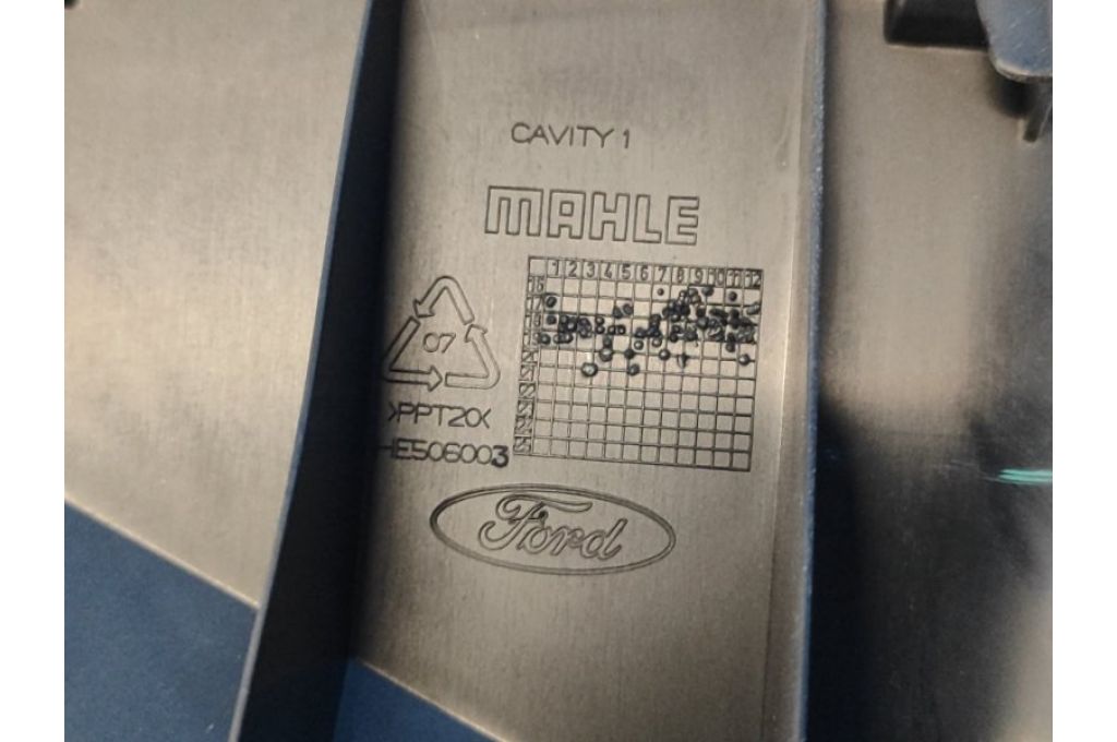 JL1Z19850AJ | Kompletne ogrzewanie tylne FORD EXPEDITION 17- (370189) - Zdjęcie 12