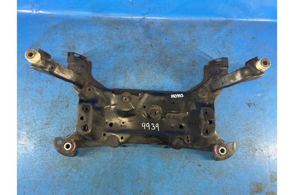 CV6Z-5019-A | Belka przedniego zawieszenia FORD ESCAPE 12-19 (370423)