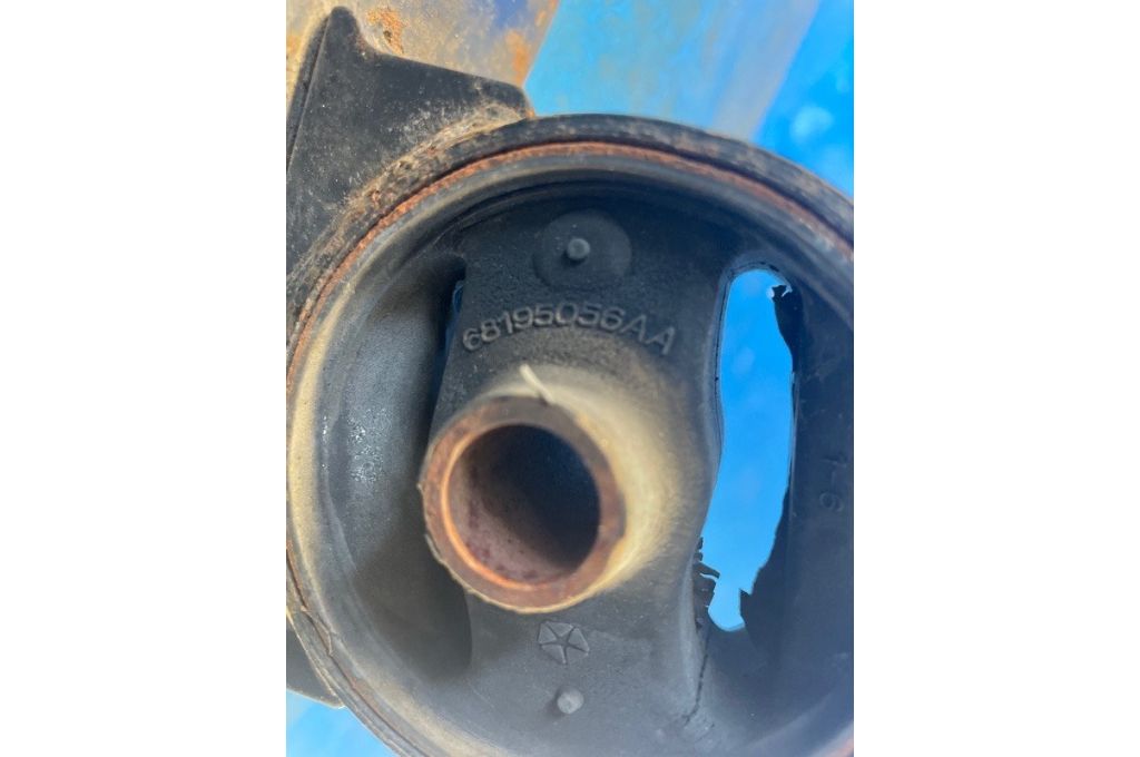 5105290AC | Belka podłużna silnika JEEP COMPASS 06-16 (370430) - Zdjęcie 3