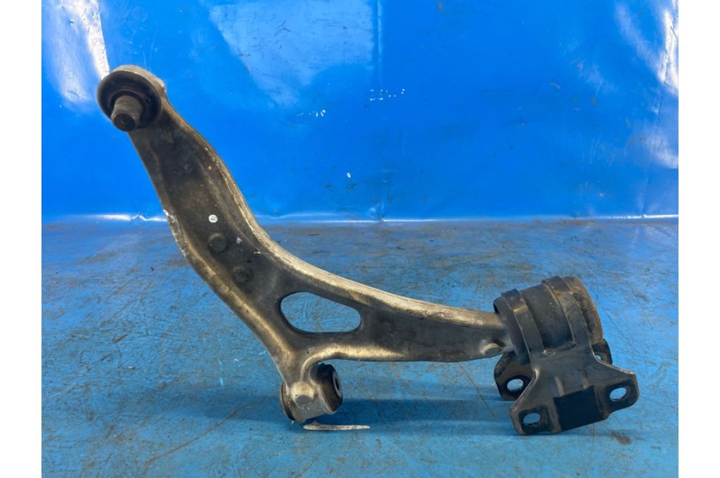 BV613A423 | Dolne ramię przedniego zawieszenia praw. FORD FOCUS 10-18 (370443) - Zdjęcie 2