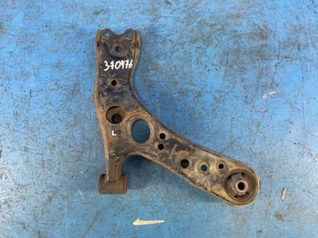 Dolne ramię przedniego zawieszenia lew. TOYOTA PRIUS - 30 09-17