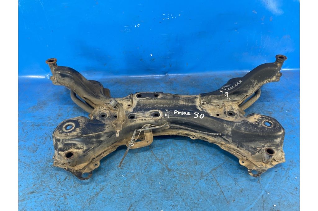 5120112441 | Belka przedniego zawieszenia TOYOTA PRIUS - 30 09-17 (370534)
