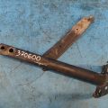 68247188AA | wspornik mocowania przedniej konsoli lew. JEEP RENEGADE (BU) 14- (370600)