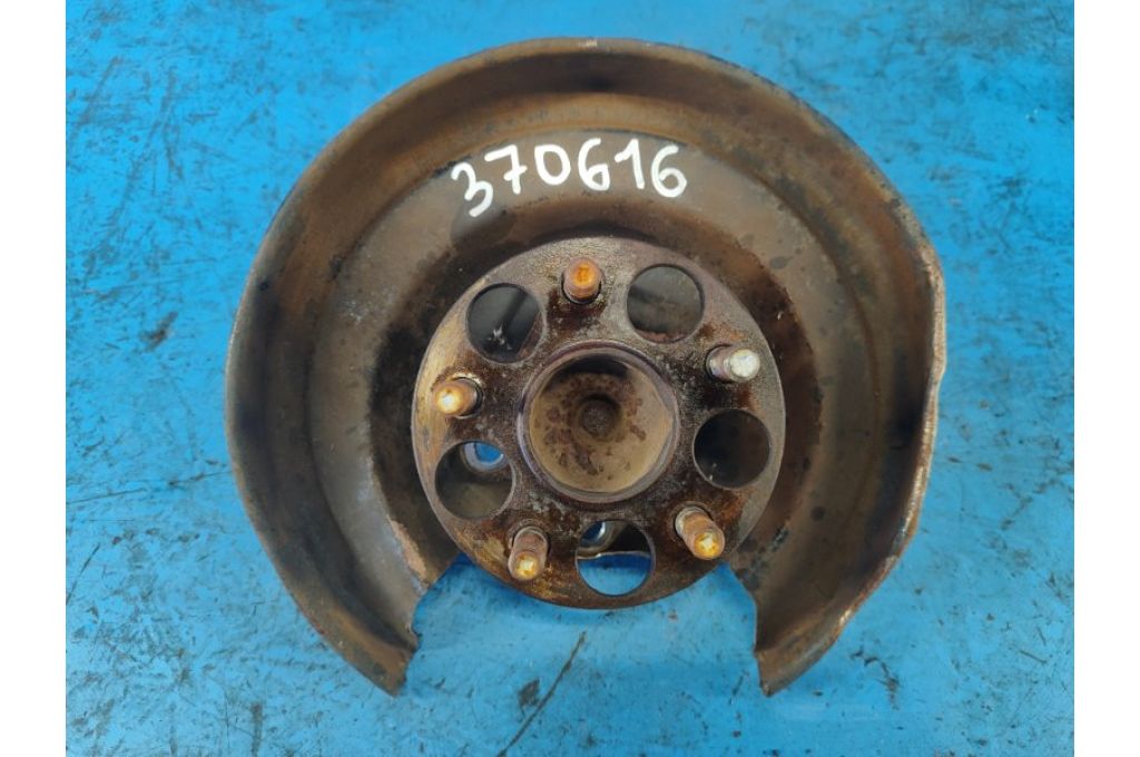 42450-47040 | Piasta tyl. lew. TOYOTA PRIUS - 30 09-17 (370616)