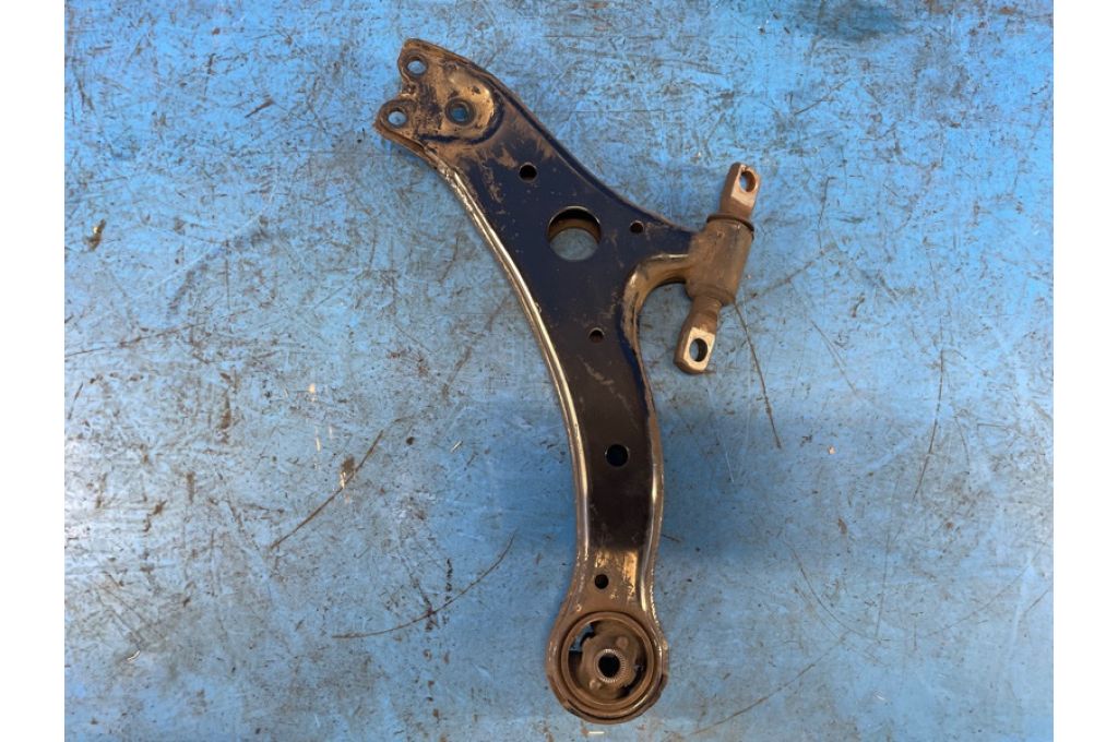 48068-06150 | Dolne ramię przedniego zawieszenia praw. TOYOTA CAMRY 40 06-11 (370635) - Zdjęcie 2