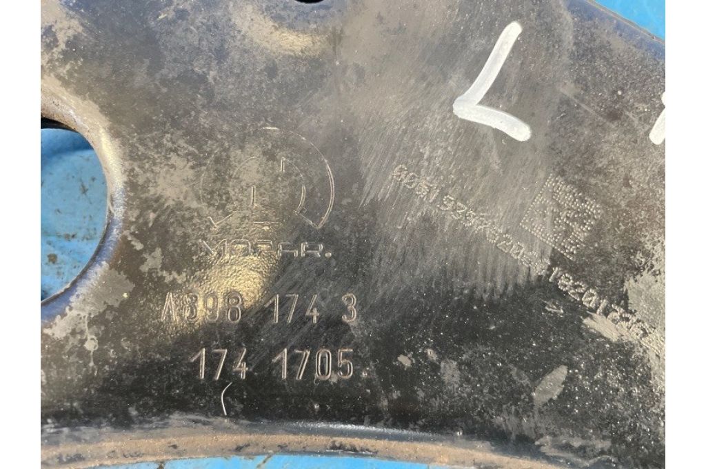 68318010AC | Dolne ramię przedniego zawieszenia praw. JEEP COMPASS 17-21 (370704) - Zdjęcie 4