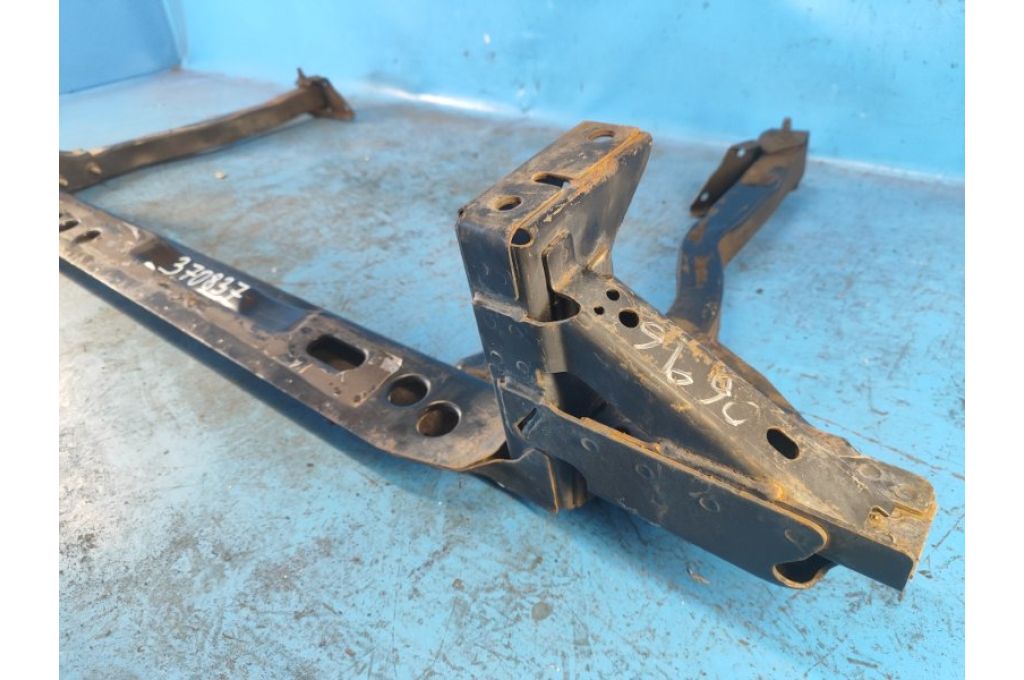 GV6Z-7810812-A | Pas przedni FORD ESCAPE 12-19 (370837) - Zdjęcie 3