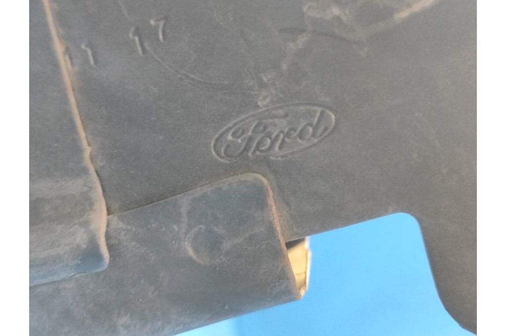 GV6Z-7810812-A | Pas przedni FORD ESCAPE 12-19 (370837) - Zdjęcie 6
