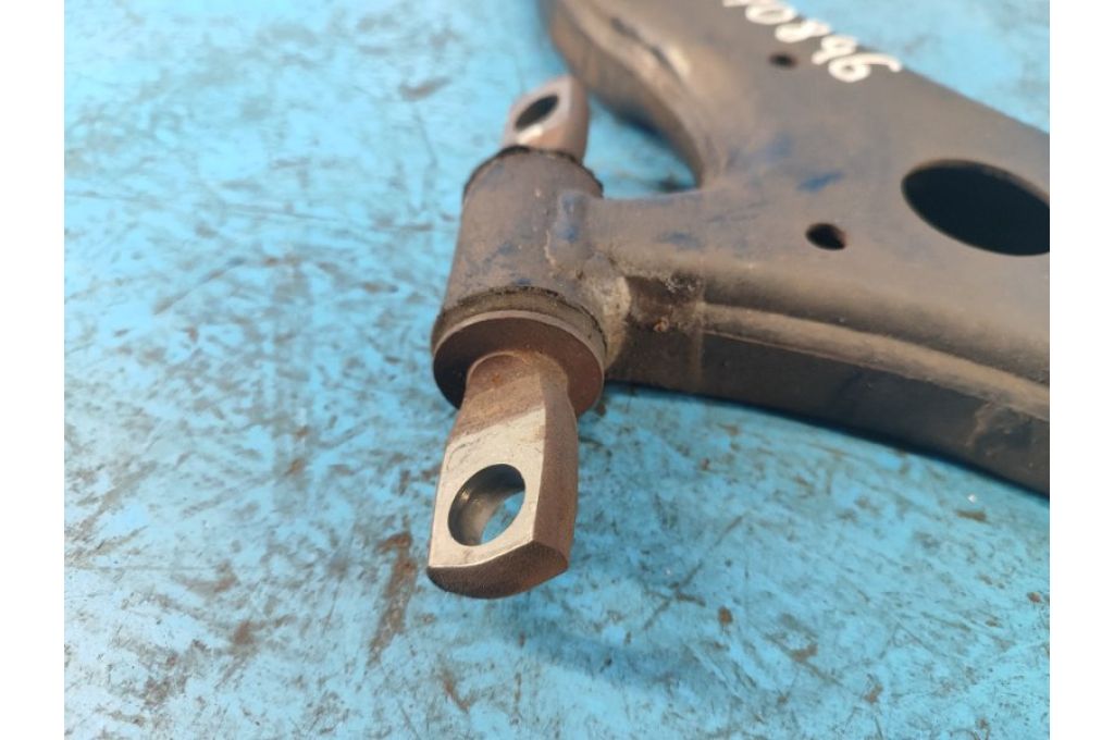 48068-06150 | Dolne ramię przedniego zawieszenia praw. TOYOTA CAMRY 40 06-11 (370846) - Zdjęcie 6
