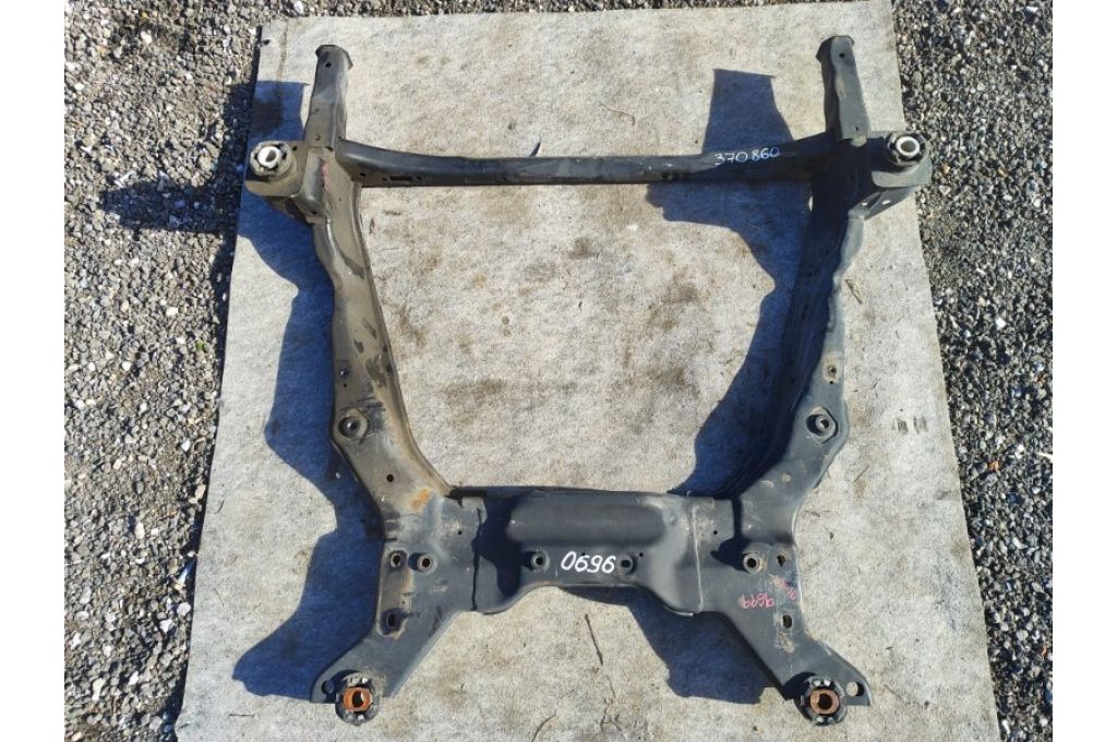 HG9Z-5C145-A | Belka przedniego zawieszenia FORD FUSION 14- (370860)