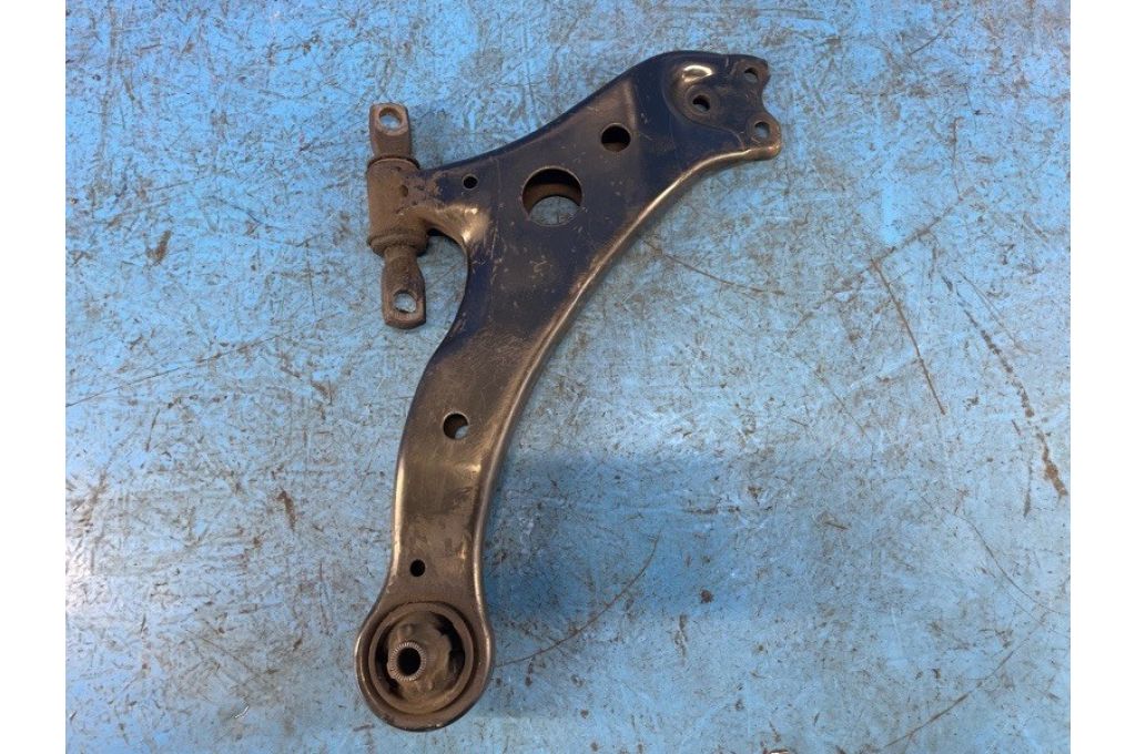 48068-06150 | Dolne ramię przedniego zawieszenia praw. TOYOTA CAMRY 40 06-11 (370897) - Zdjęcie 2