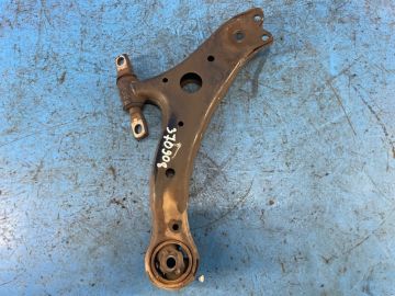 Dolne ramię przedniego zawieszenia lew. TOYOTA CAMRY 40 06-11