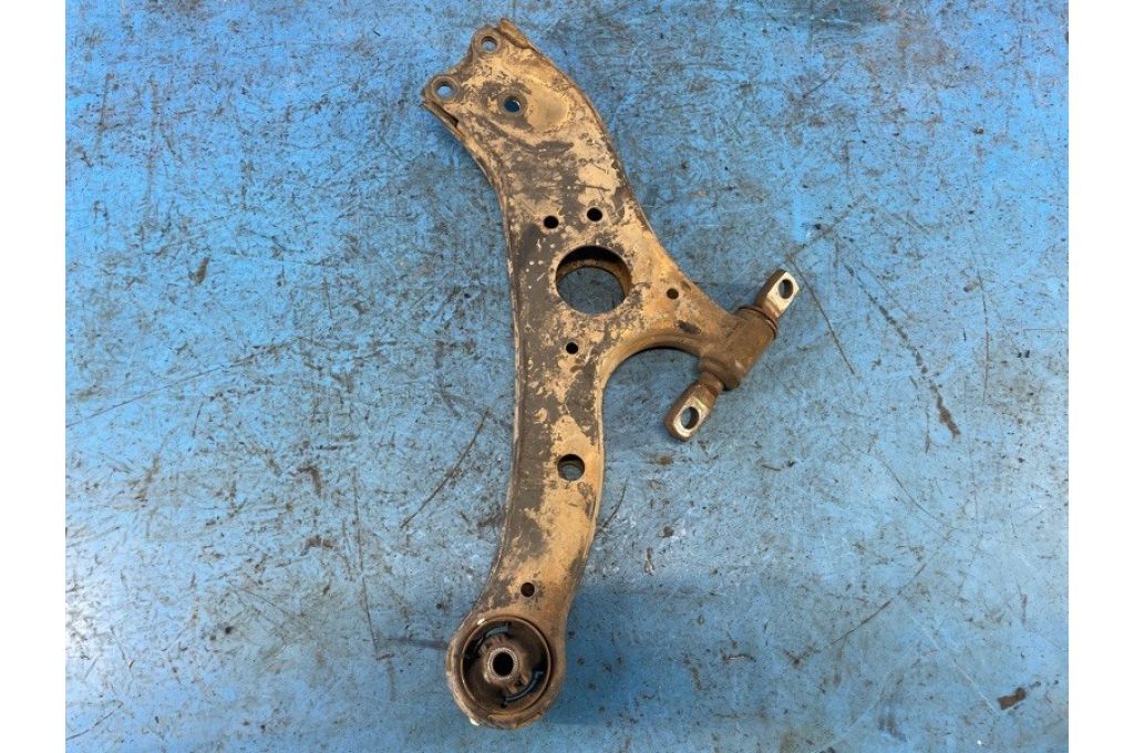 48068-08040 | Dolne ramię przedniego zawieszenia praw. TOYOTA SIENNA 11-16 (370911) - Zdjęcie 2