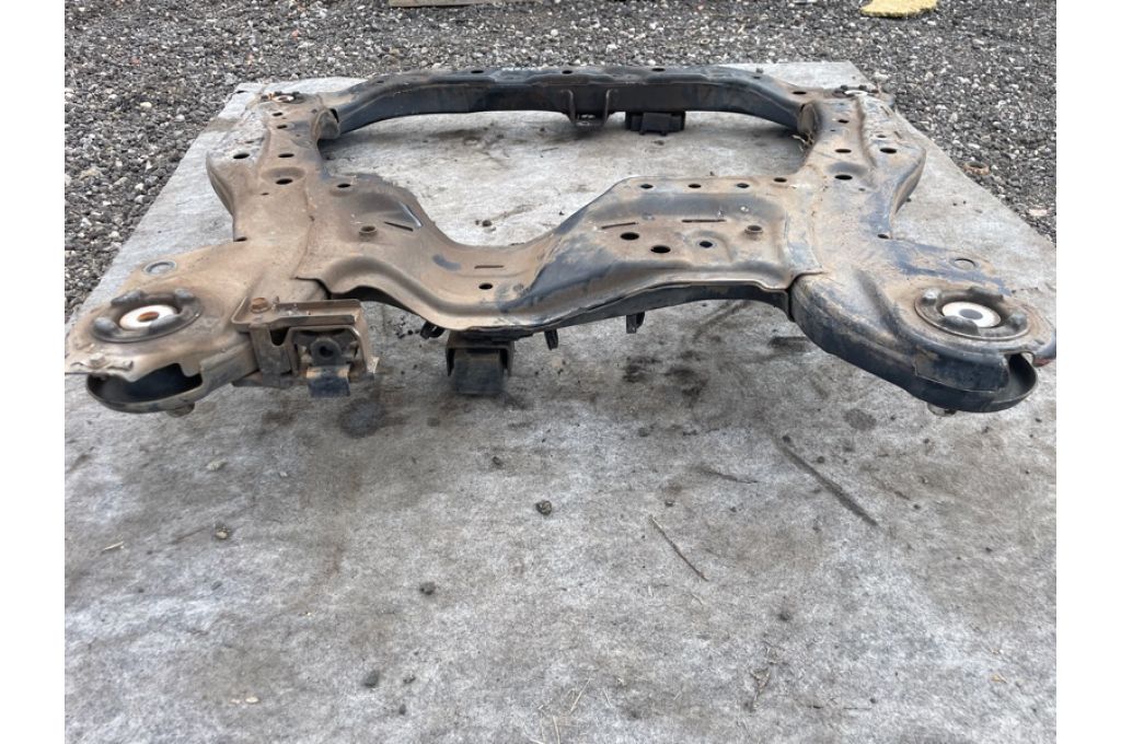 45800-57L01 | Belka przedniego zawieszenia SUZUKI KIZASHI 09-14 (370996) - Zdjęcie 3