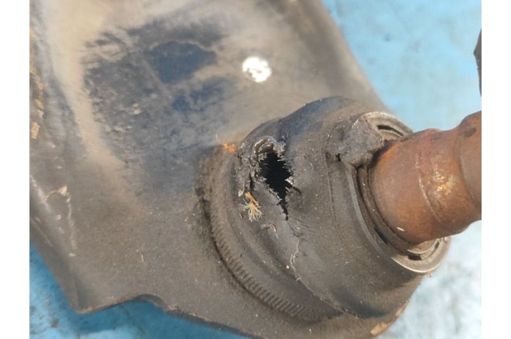 KB7W-34-300D | Dolne ramię przedniego zawieszenia praw. MAZDA CX-5 (KF) 16-21 (371026) - Zdjęcie 7