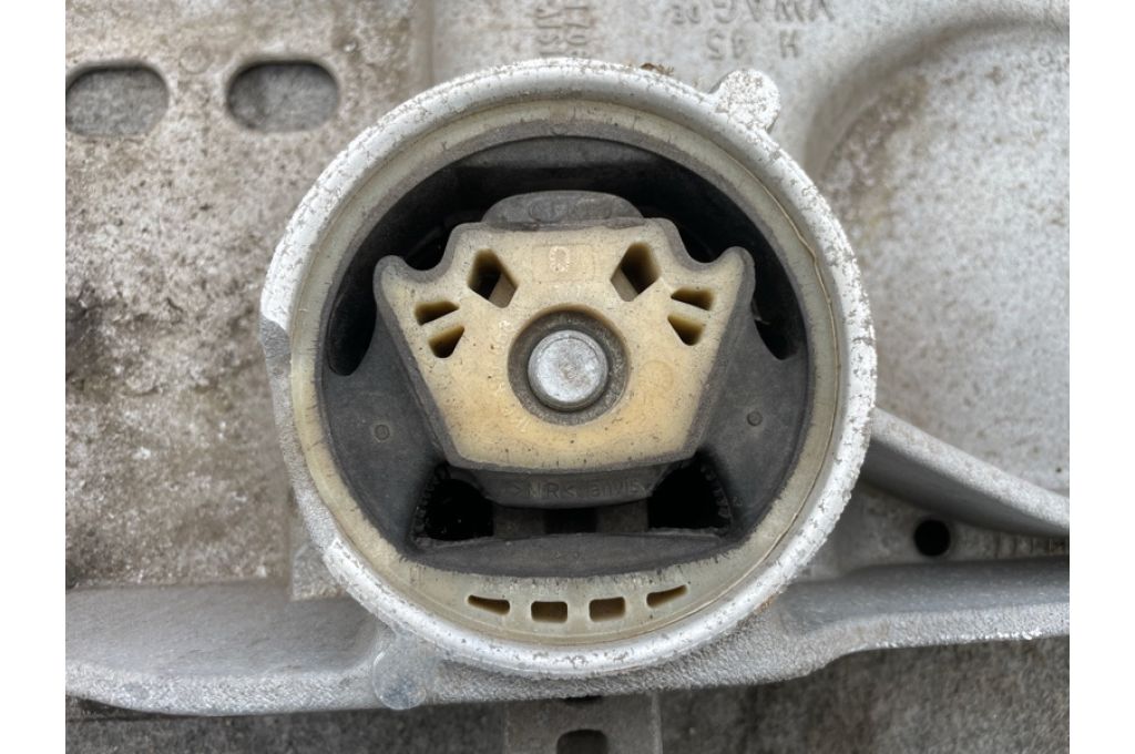3C0199369H | Belka przedniego zawieszenia VOLKSWAGEN TIGUAN 08-17 (371034) - Zdjęcie 6