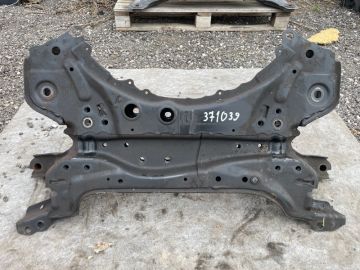 Belka przedniego zawieszenia TOYOTA RAV4 05-12