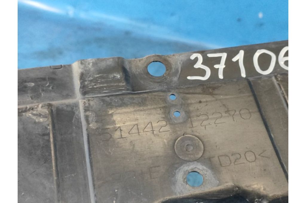 51442-12270 | osłona silnika tyl. LEXUS HS250H (ANF10) 09-12 (371060) - Zdjęcie 3