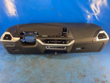 Deska rozdzielcza BMW XM (G09) 23-