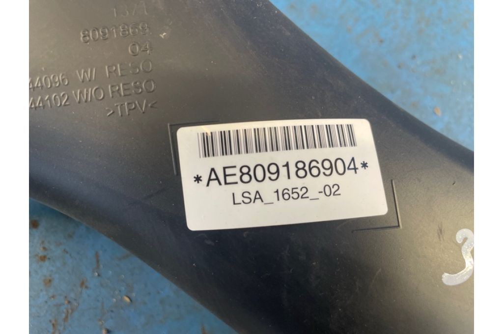 13718091869 | Przewód filtra powietrza BMW XM (G09) 23- (371313) - Zdjęcie 2