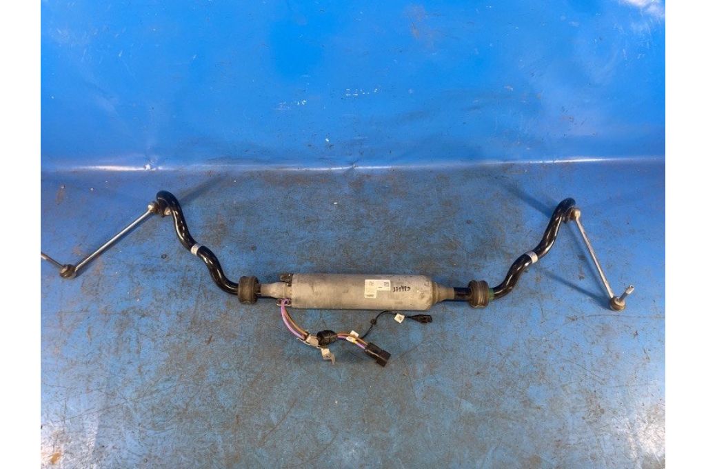 37105A8D562 | Przedni stabilizator BMW XM (G09) 23- (371489)