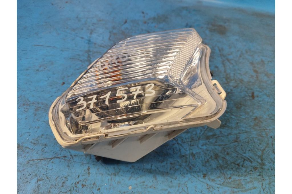 GJ54-13B220-BF | Lampa przeciwmgielna praw. FORD ESCAPE 12-19 (371573) - Zdjęcie 2